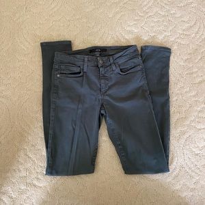 Joe’s Jeans Skinny Stretch Fit - Regular Rise